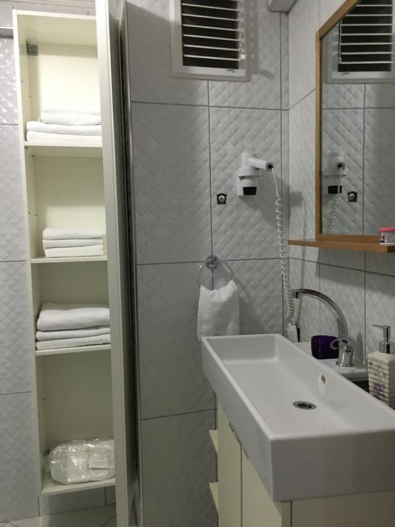 Karims Apartments 伯萨 客房 照片